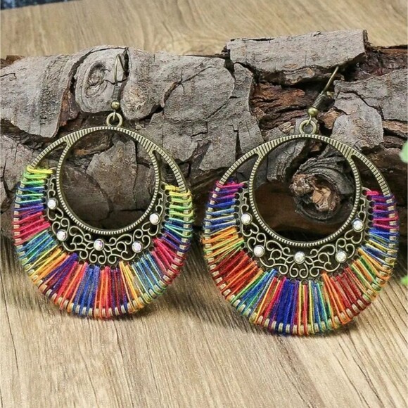 Rainbow threaded Earrings iridescent Stones Bohemian hoop String earrings - Picture 4 of 6